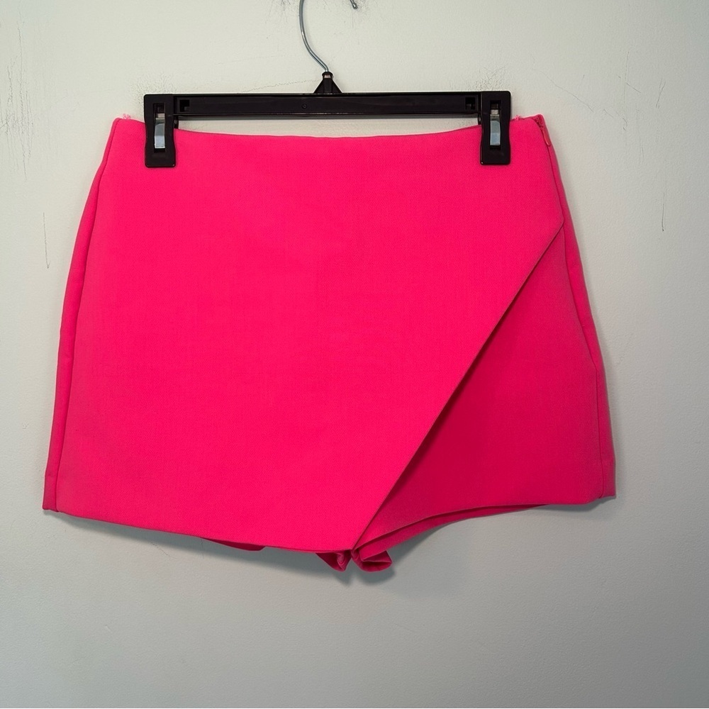 Zara Bright Pink Asymmetrical Wrap Front Mini Skort Size Medium